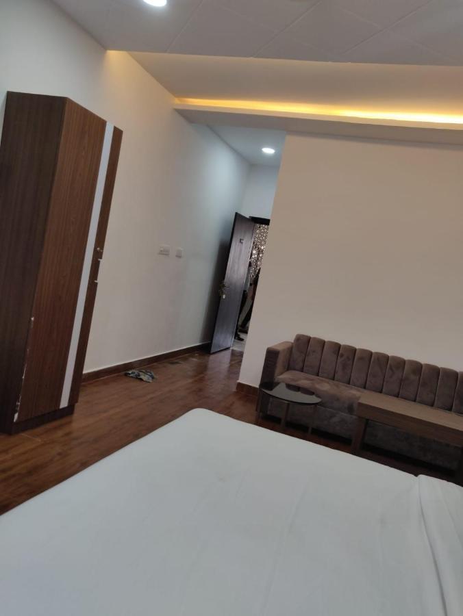 Hotel Virasat By Bookingcare Chhatarpur Exteriör bild