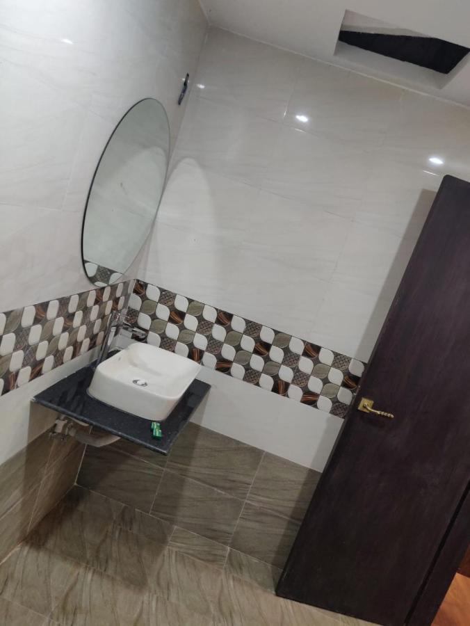 Hotel Virasat By Bookingcare Chhatarpur Exteriör bild